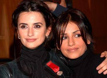 Monica Cruz pasará Navidad con Pénelope Cruz y su sobrino