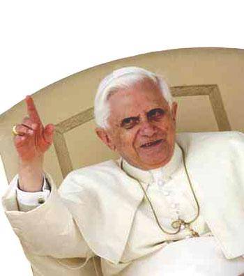 Ciento cincuenta cardenales están reunidos con Benedicto XVI para debatir sobre la pederastia