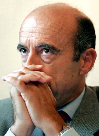 Francia: Ministro de defensa Alan Jupé convocado a declarar por atentado de Karachi del 2002