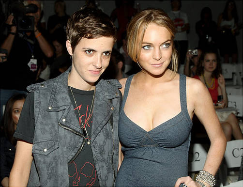 Lindsay Lohan recibió la visita de Samantha Ronson en la clínica