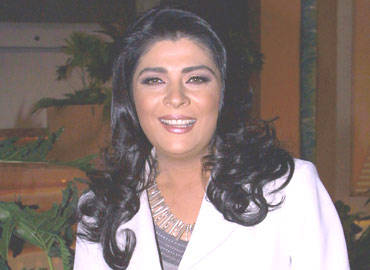 Victoria Ruffo afirma que su hijo no es gay