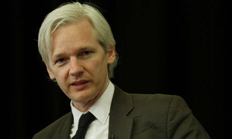 Argentina: Julian Assange es detenido en Londres