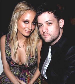 Nicole Richie y Joel Madden ya estan oficialmente casados