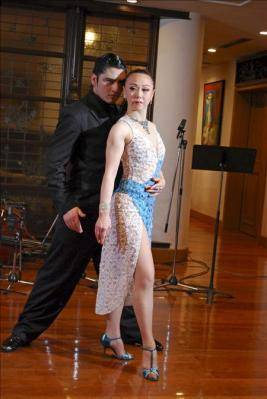 Los campeones del Mundial de Tango llevan a Tokio un aperitivo de su gira nipona