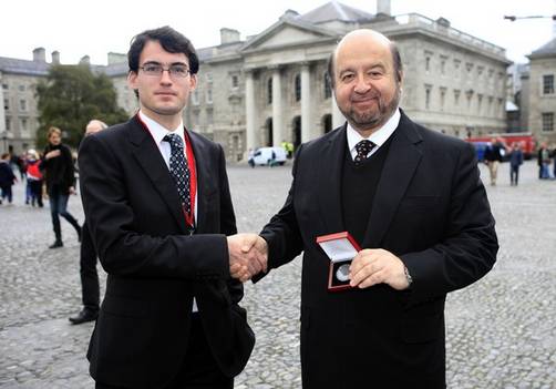 Hernando de Soto recibe importante distinción en Europa Hernando de Soto recibe importante distinción en Europa