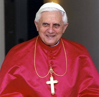 Vaticano: Benedicto XVI anuncia creación de organismo especial para combatir el lavado de dinero sucio