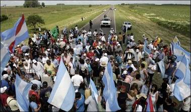 Ambientalistas argentinos rechazan la instalación de una nueva papelera en Uruguay