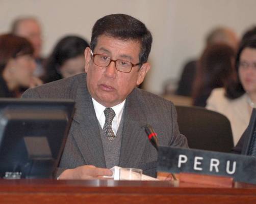 Cuestionario a Eduardo Ruiz Botto, RENIEC Cuestionario a Eduardo Ruiz Botto, RENIEC