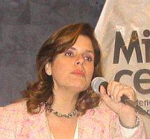 Perú: Mercedes Araoz, candidata oficialista, le dijo adiós a la contienda electoral