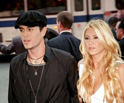 Anna Kournikova ¿Embarazada de Enrique Iglesias?