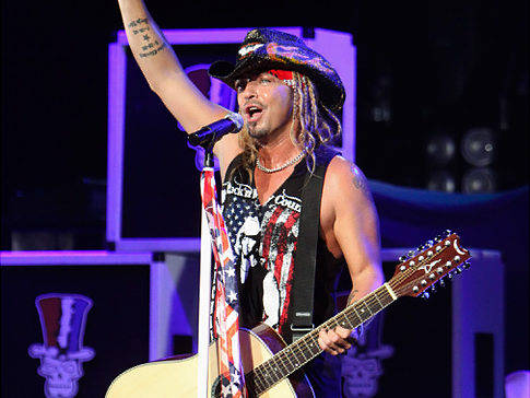 Bret Michaels deja el hospital tras ser operado del corazón