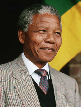 Sudáfrica: Nelson Mandela dejó el hospital y regresó a su domicilio en Johannesburgo