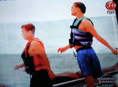 Leonardo DiCaprio besándose Kevin Connolly
