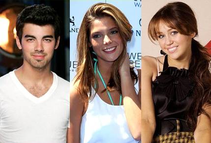 Ashley Greene habla sobre Joe Jonas y Miley Cyrus