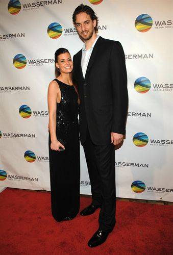 Pau Gasol cantó con los Estopa Pau Gasol cantó con los Estopa