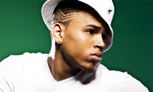 Foto de Chris Brown desnudo pudo ser filtrada por ¿Rihanna?