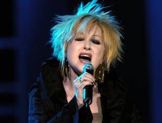 Twitter: Cyndi Lauper se encuentra bien en Japón