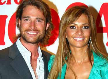 Sebastián Rulli no se divorcia de Cecilia Galliano