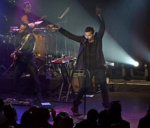 Fotos: Ricky Martin emocionado después de concierto