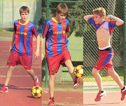 Justin Bieber jugó con la camiseta del Barcelona