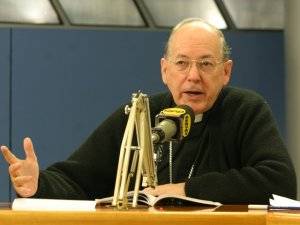 El Cardenal Cipriani le dice al Premio Nobel que no diga por quién votar