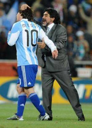 Messi versus Maradona otra vez