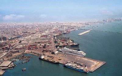 Perú: Congresistas chalacos electos exigen suspender la concesión del puerto