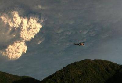 Se suspenden vuelos en Buenos Aires a causa de cenizas provenientes del volcán chileno Puyehue