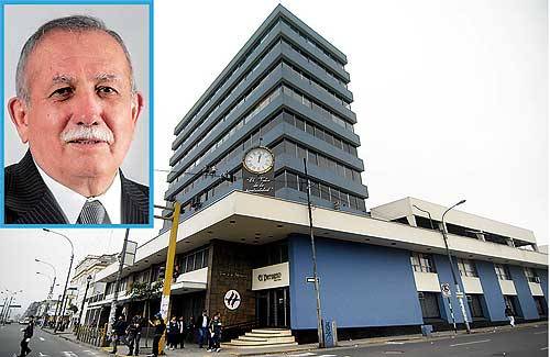 César Inga Ballón, Gerente General de Editora Perú, es cuestionado