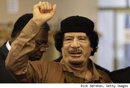 Kadafi vendió oro para salvar al régimen