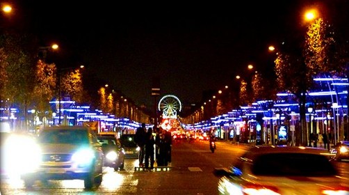 París, La Ciudad Luz, en esta Navidad de 2011