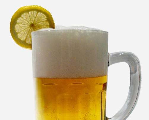 Aprende a preparar: Cerveza con limón