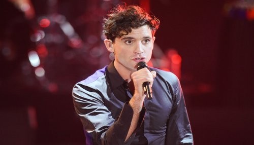 Mika sale del closet y se confiesa gay