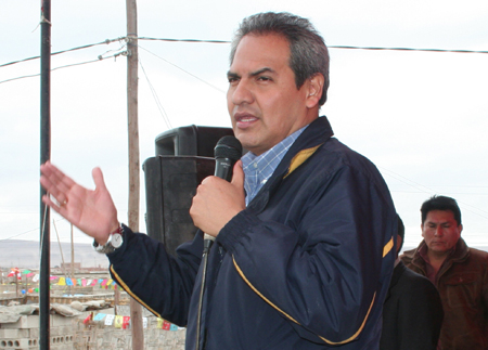 Peruanos sufren xenofobia y desempleo en el exterior Peruanos sufren xenofobia y desempleo en el exterior