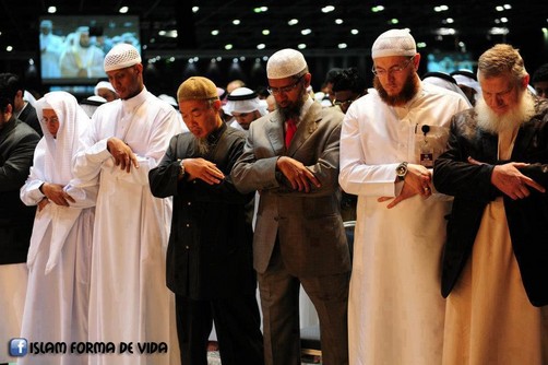 Conoce sobre el rezo en el Islam Conoce sobre el rezo en el Islam