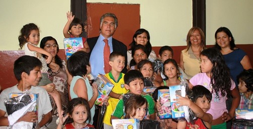 IPD ENTREGA DONATIVO A NIÑOS DE ASOCIACIÓN BENÉFICA ?REMAR? IPD ENTREGA DONATIVO A NIÑOS DE ASOCIACIÓN BENÉFICA ?REMAR?