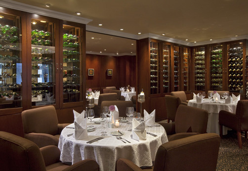 Disfrute lo mejor de la gastronomía peruana e internacional en La Cúpula del Sheraton Lima