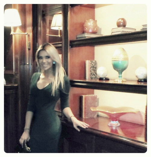 Periodista Andrea González-Villablanca inicia nuevo ciclo de Ninfas de Rokitansky. Periodista Andrea González-Villablanca inicia nuevo ciclo de Ninfas de Rokitansky.