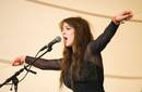 Clare Maguire para su primer single se inspira en Michael Jackson