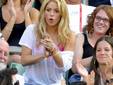 Shakira alienta a Rafael Nadal en Wimbledon