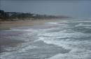 R. Dominicana declara la alerta por olas anormales ante la llegada de 'Tomas'