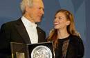 Hilary Swank: 'Clint Eastwood hizo que me sonrojara'