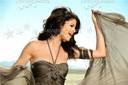 Selena Gomez seduce en su nuevo video