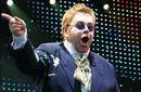 Elton John no revela datos de su hijo a la prensa