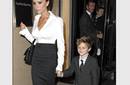 Romeo Beckham entre los mejor vestidos del Reino Unido