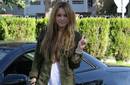 Fotos: Miley Cyrus visitó un centro de tatuajes en Studio City