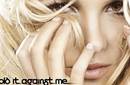 Britney todo un éxito con 'Hold it against me'
