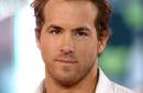 Ryan Reynolds sale a la defensa de los hombres feos