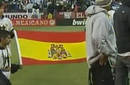 En el partido entre Real Madrid y América hubo confusion con bandera española: Niños portaron la franquista