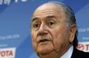 Blatter: Mundial 2022 debe jugarse en invierno